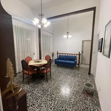 La Casa Dei Ricordi Apartment *